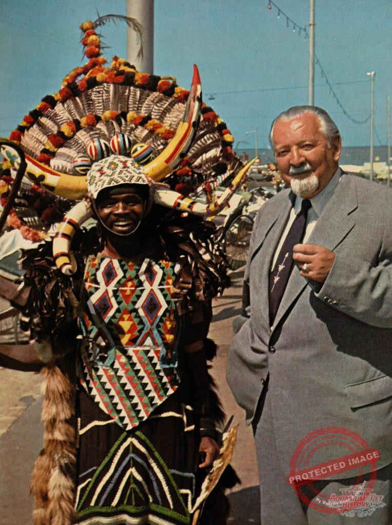 Chapter 14: Fine People Fine Animals - Wilde Tiere Frei Haus (Wild Animals/Free Delivery)