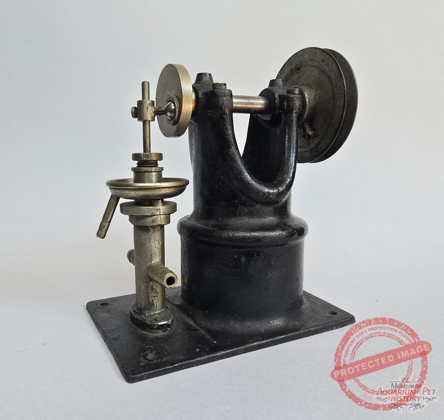 two-rare-steampunk-devices_1