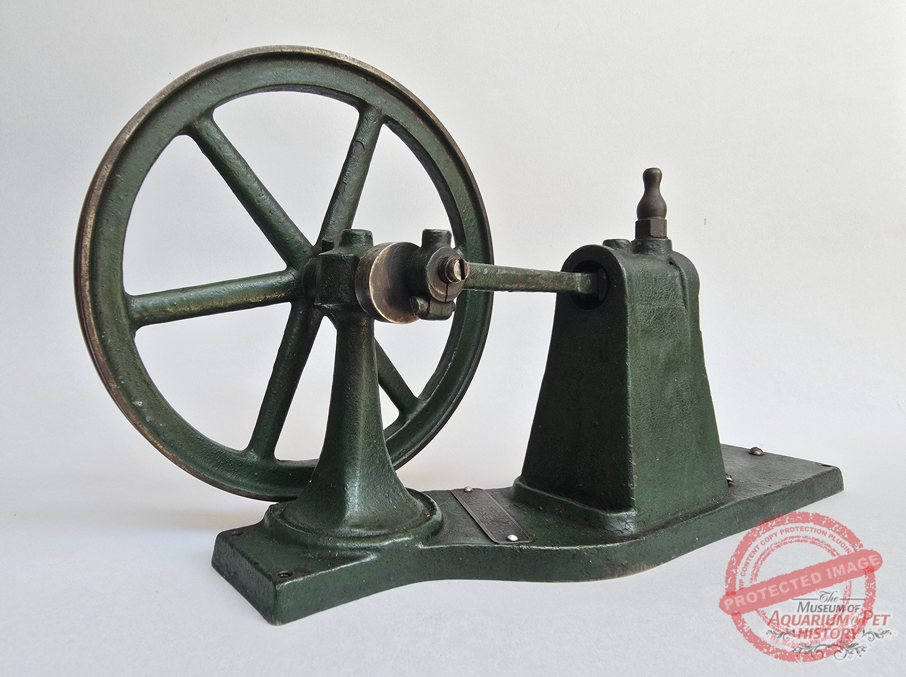 two-rare-steampunk-devices_3